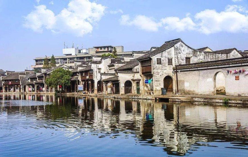 大众公布2025款高尔夫官方草图 它将是最后一台燃油高尔夫