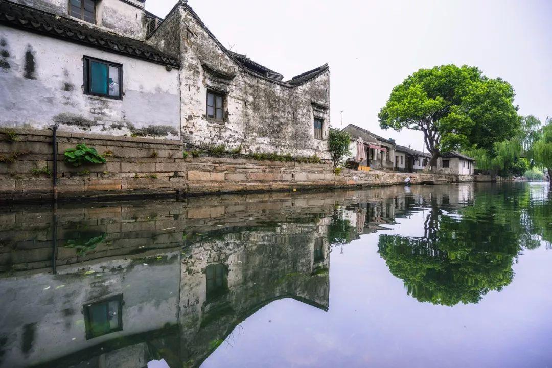当年曝光美国“棱镜计划”,在俄罗斯避难7年的斯诺登,过得怎样